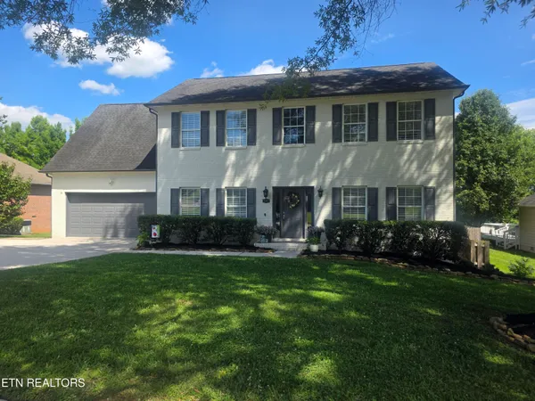 $725,000 | 1101 Garrison Ridge Boulevard, Knoxville, TN 37922