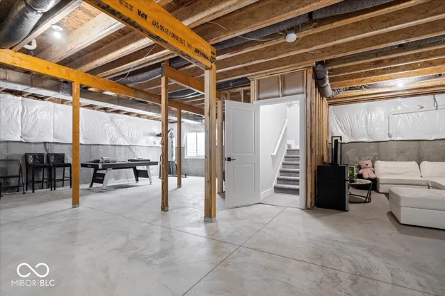 $499,000 | 865 West Barouche, Pendleton, IN 46064