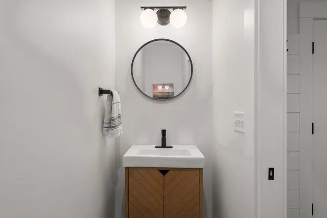 $1,195,000 | 9 Paulsen Drive, Scarborough, ME 04074