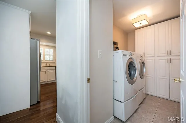 $649,000 | 135 Greentrails Drive South, Chesterfield, MO 63017