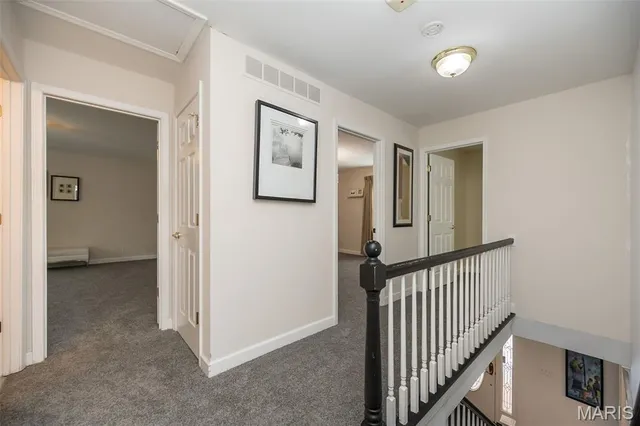 $649,000 | 135 Greentrails Drive South, Chesterfield, MO 63017