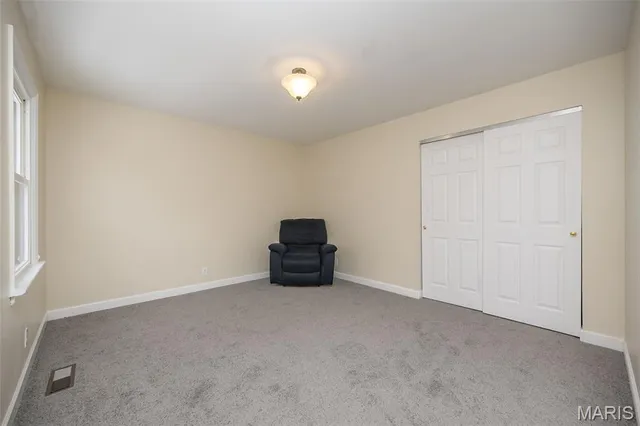 $649,000 | 135 Greentrails Drive South, Chesterfield, MO 63017