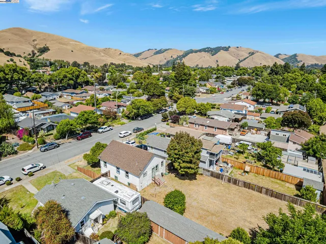 $1,075,000 | 37373 3rd Street, Fremont, CA 94536