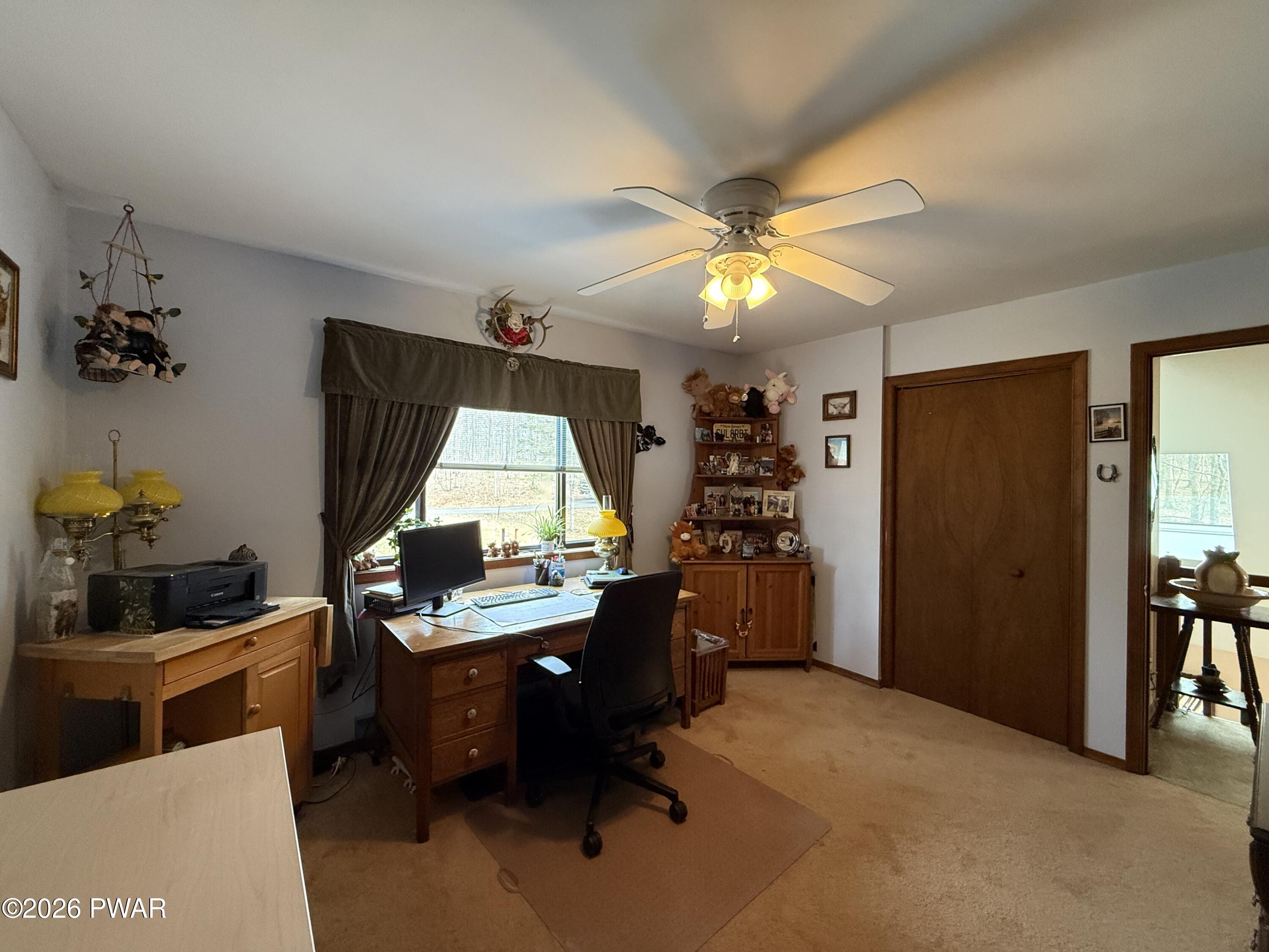 222 Bindale Road Tamiment, PA 18371 - Photo 18 of 33