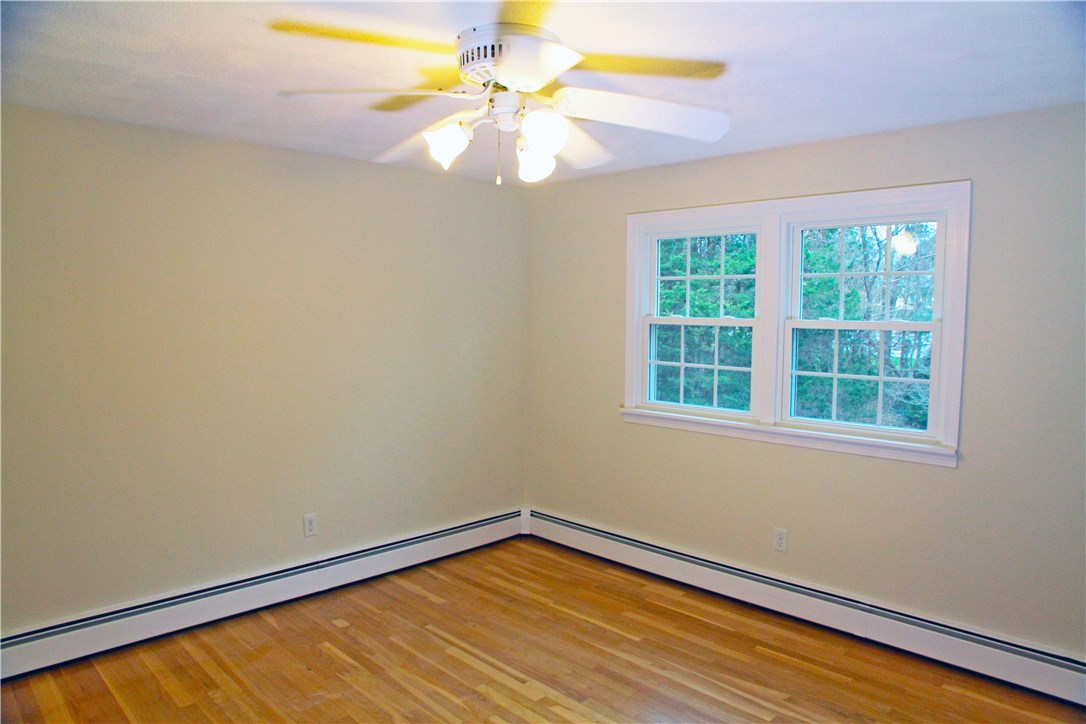 1145 Middle Road East Greenwich, RI 02818 - Photo 27 of 33 Bedroom 4