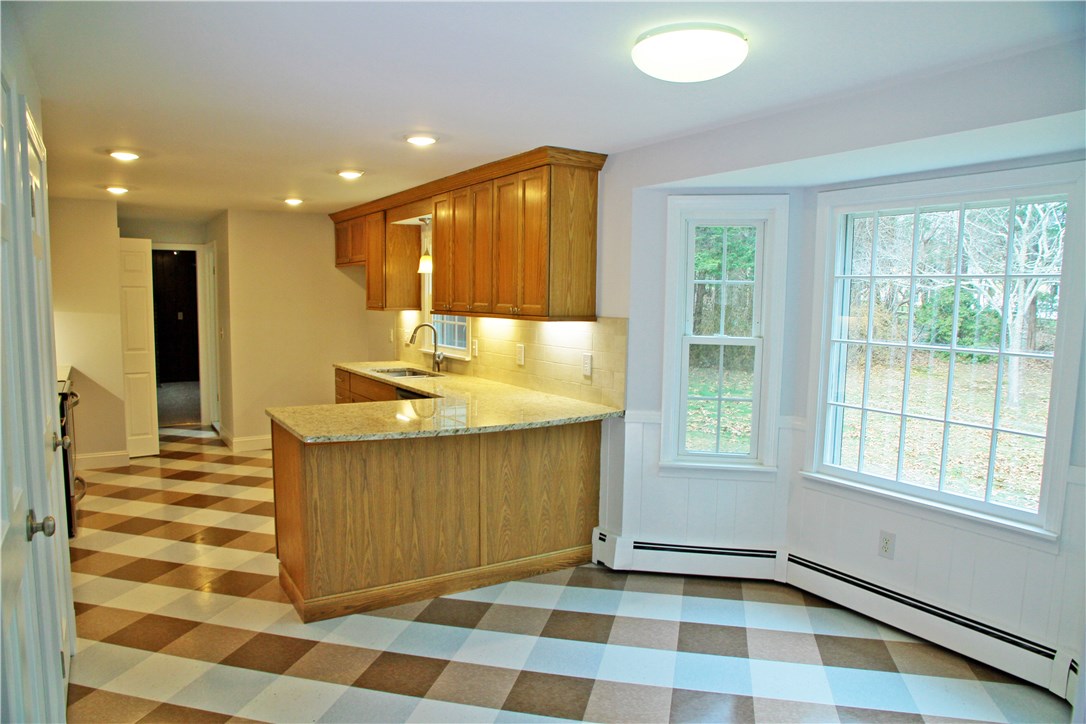 1145 Middle Road East Greenwich, RI 02818 - Photo 5 of 33 Gallery Image 5