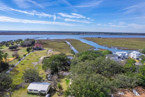 $1,200,000 | 185 Wappoo Road, Charleston, SC 29407