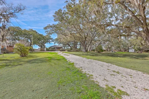 $1,200,000 | 185 Wappoo Road, Charleston, SC 29407