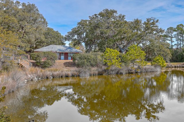 $1,200,000 | 185 Wappoo Road, Charleston, SC 29407