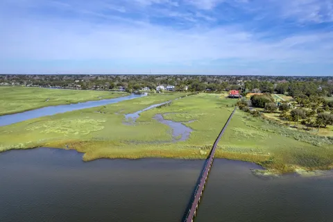 $1,200,000 | 185 Wappoo Road, Charleston, SC 29407