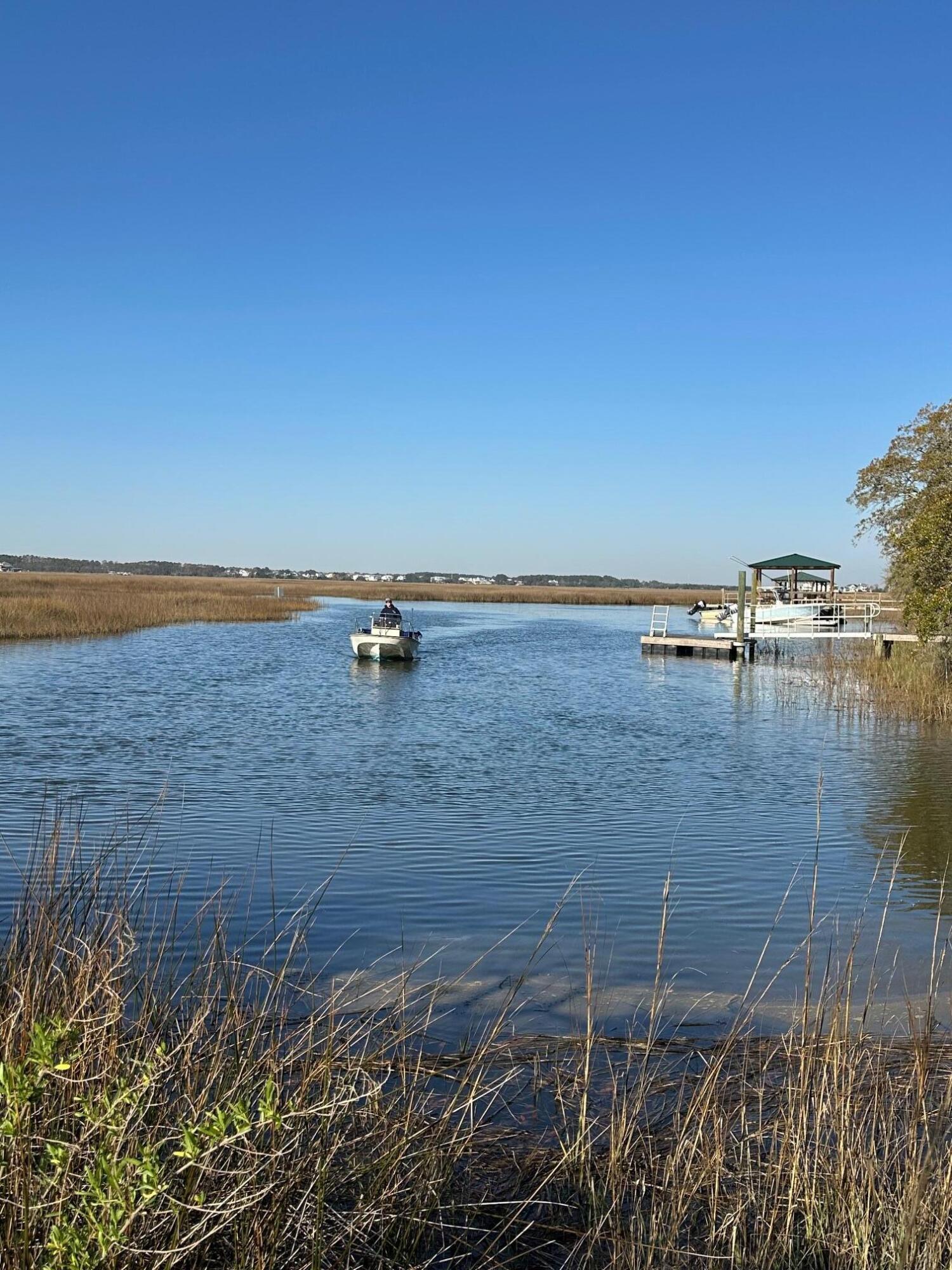 185 Wappoo Road Charleston, SC 29407 - Photo 6 of 65 wappooboat2