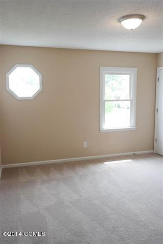 833 Shadowridge Road Jacksonville, NC 28546 - Photo 11 of 15 11