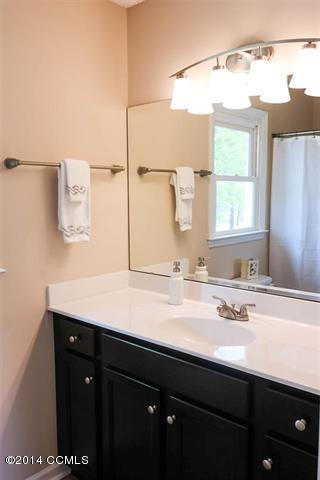 833 Shadowridge Road Jacksonville, NC 28546 - Photo 12 of 15 12