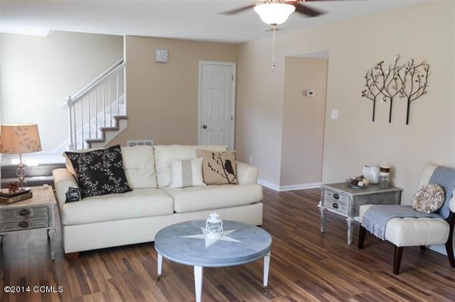 833 Shadowridge Road Jacksonville, NC 28546 - Photo 4 of 15 4