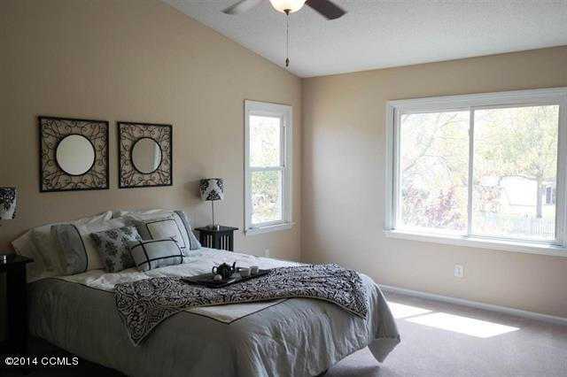 833 Shadowridge Road Jacksonville, NC 28546 - Photo 9 of 15 9