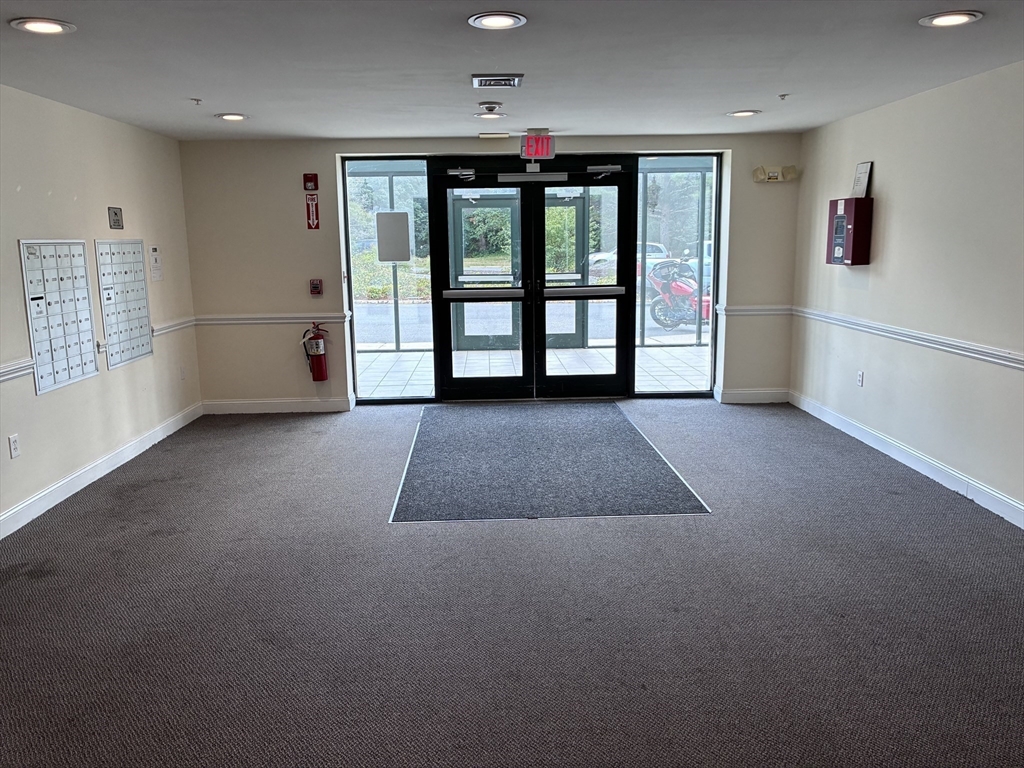 25 Alpine Street, Unit 7 Boston, MA 02136 - Photo 3 of 16