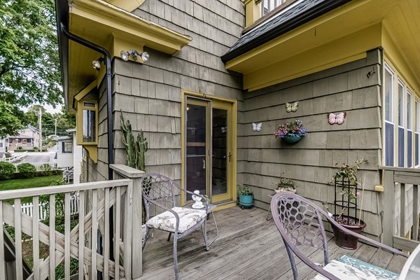 5 Elizabeth Road Gloucester, MA 01930 - Photo 6 of 28 Gallery Image 6