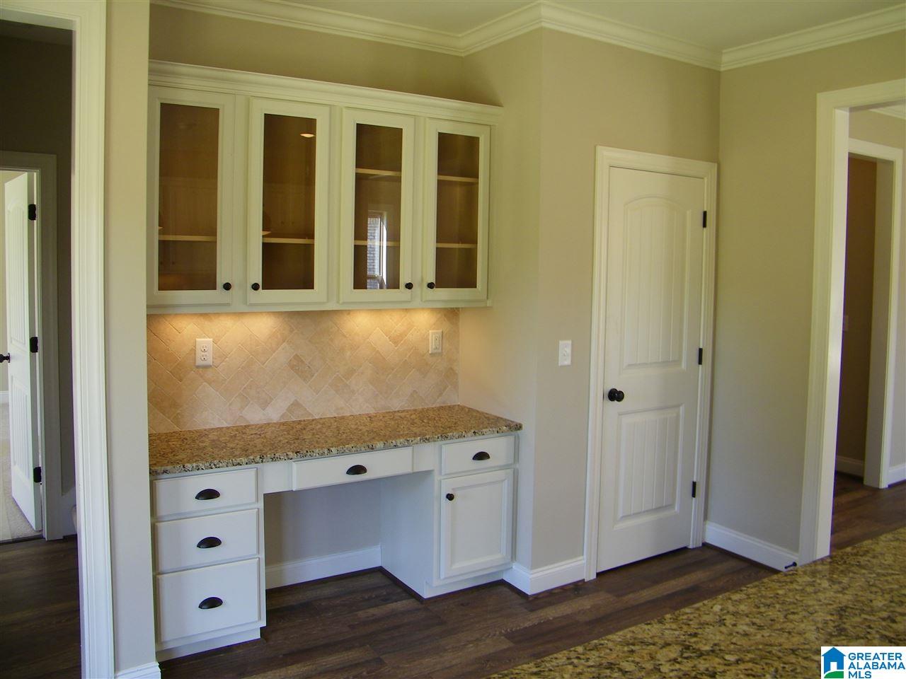 611 Round Road Alabaster, AL 35114 - Photo 13 of 45 Gallery Image 13