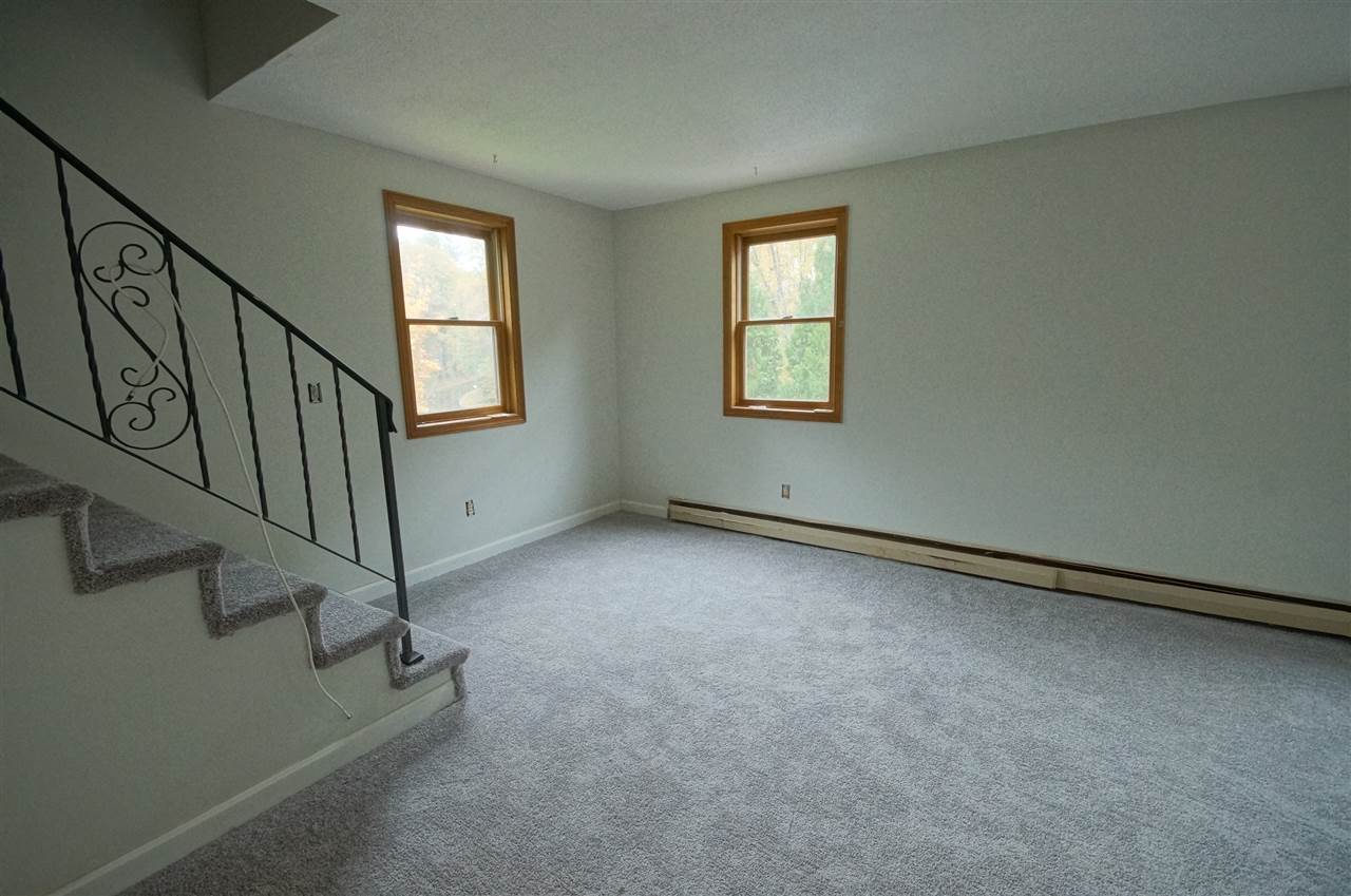 158 North Shore Road, Unit B Derry, NH 03038 - Photo 13 of 29