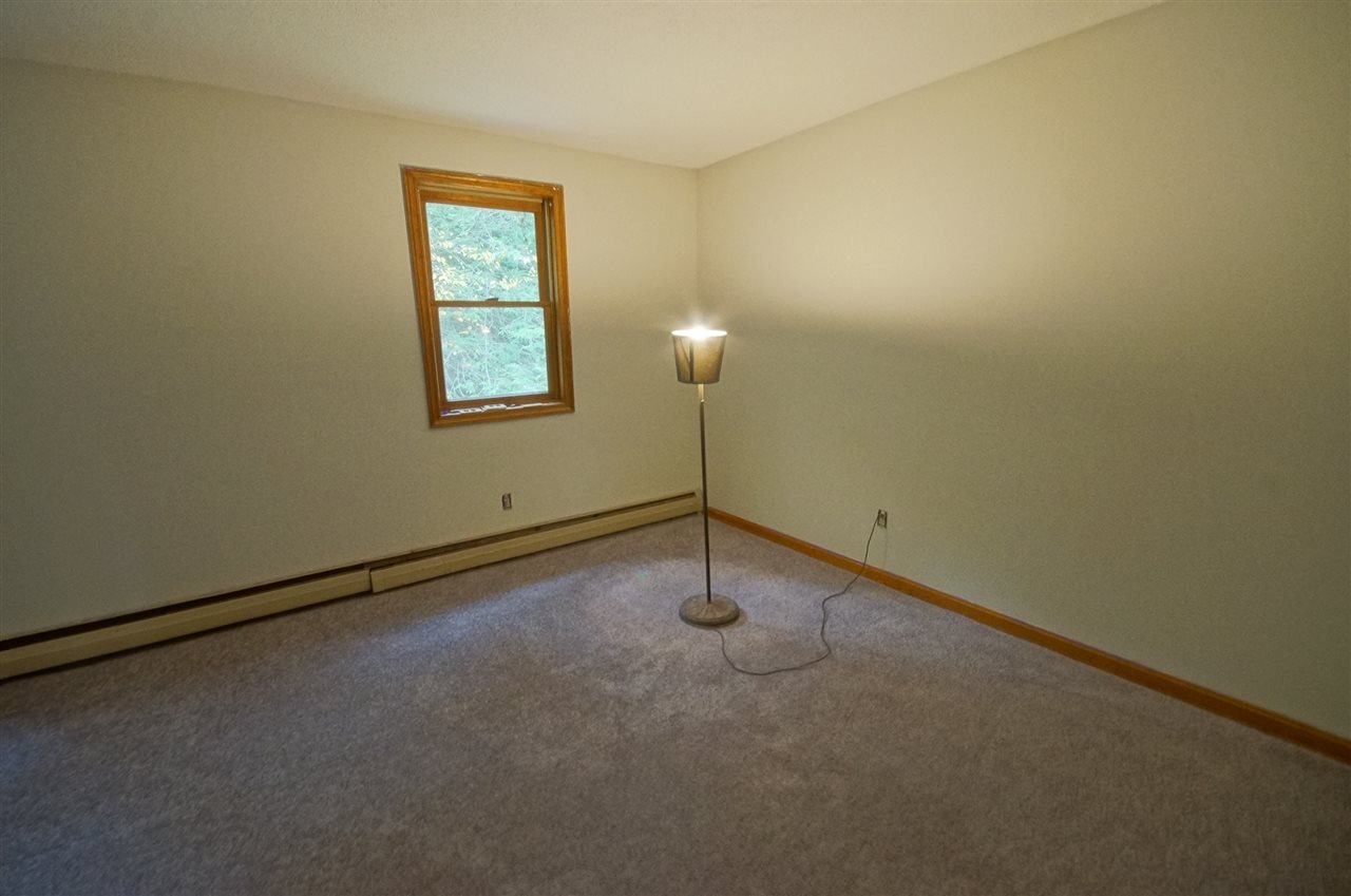 158 North Shore Road, Unit B Derry, NH 03038 - Photo 19 of 29