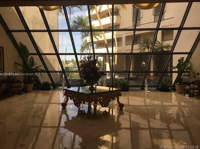 $3,750 | 19707 Turnberry Way, Unit 4L, Aventura, FL 33180