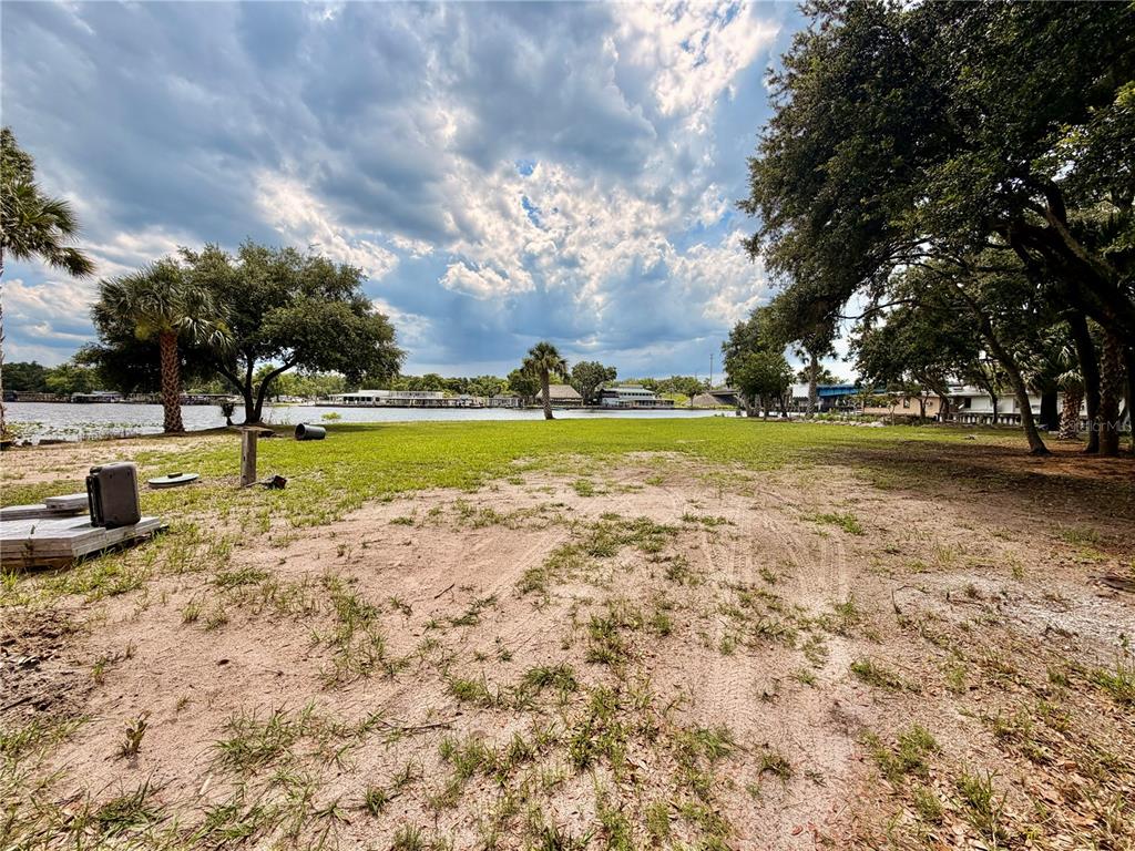 1570 Riveredge Court Astor, FL 32102 - Photo 12 of 16