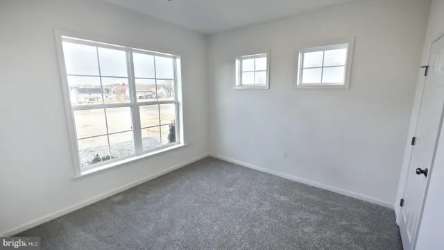 $419,900 | 33 Canterbury Lane, Annville, PA 17003