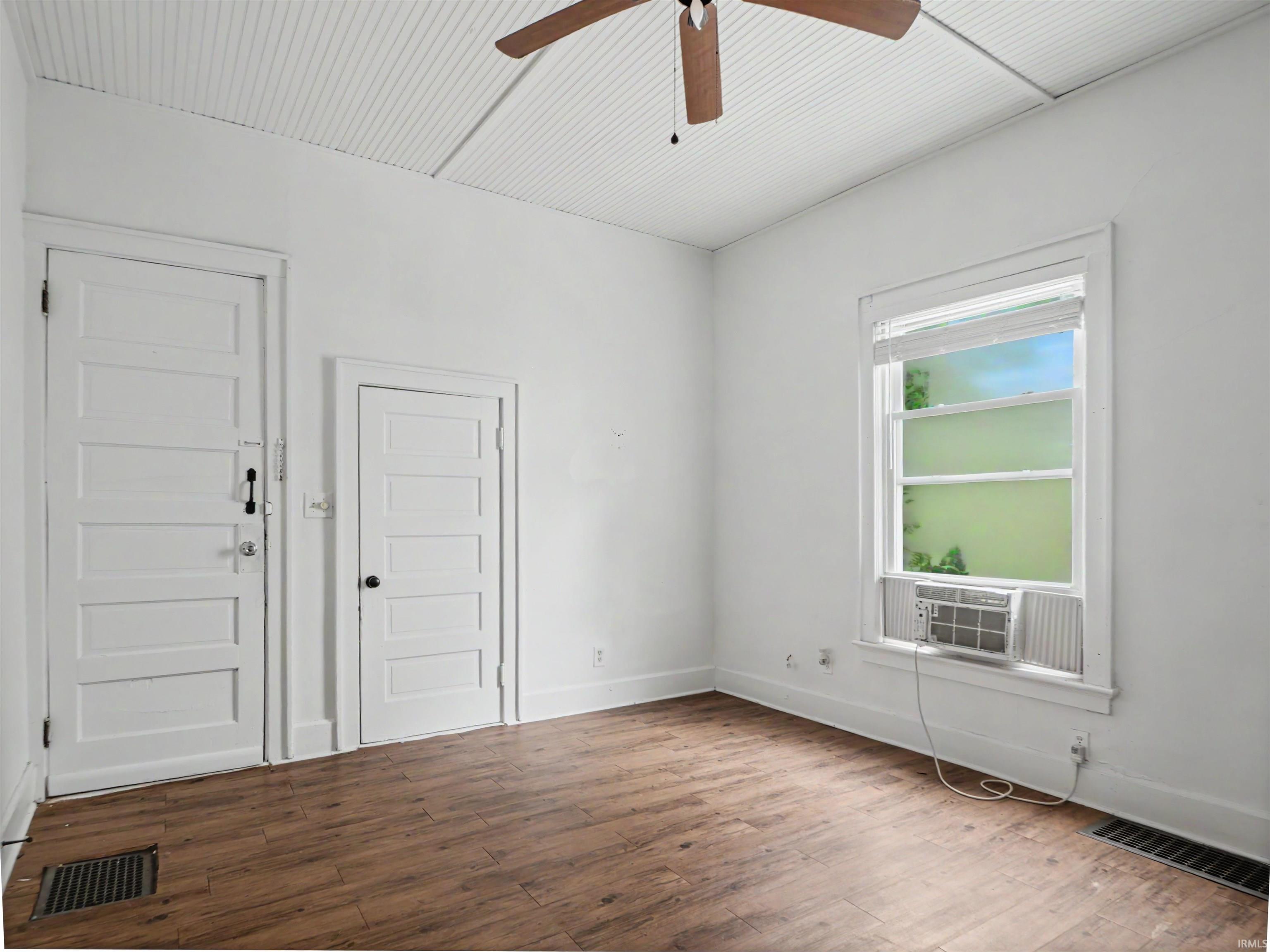 708 Southeast 3rd Street Evansville, IN 47713 - Photo 22 of 28