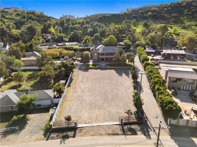 $5,700,000 | 11091 North Meads Avenue, Orange, CA 92869