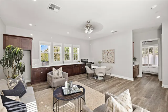 $5,700,000 | 11091 North Meads Avenue, Orange, CA 92869