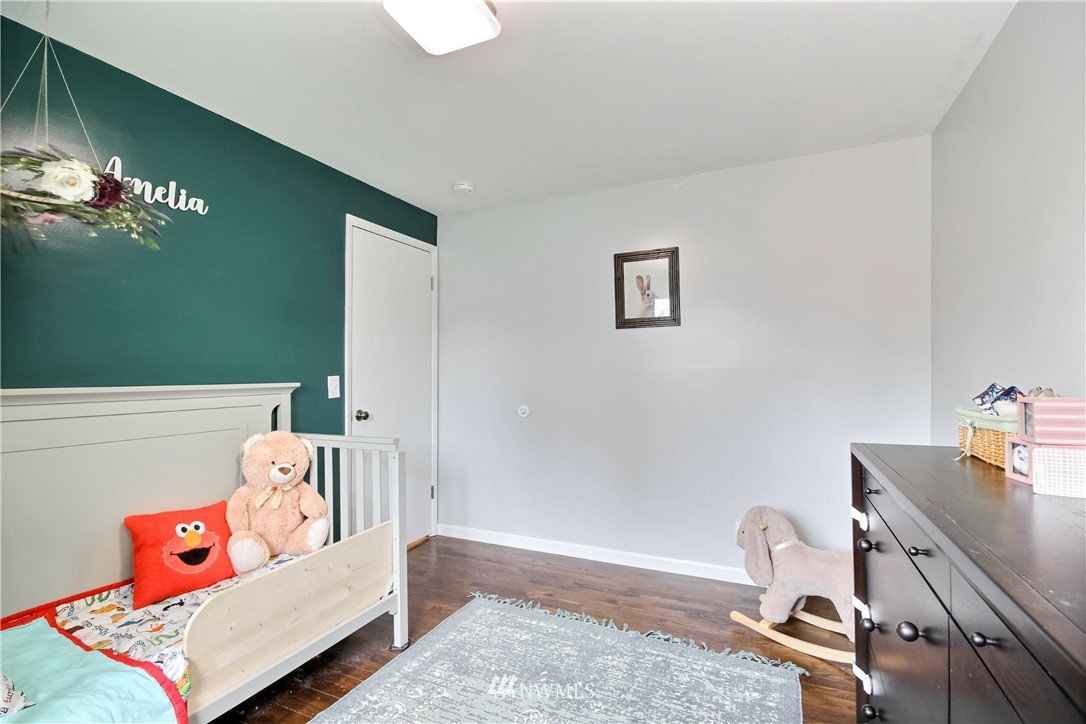 2276 Mitchell Road Southeast Port Orchard, WA 98366 - Photo 14 of 23 Gallery Image 14