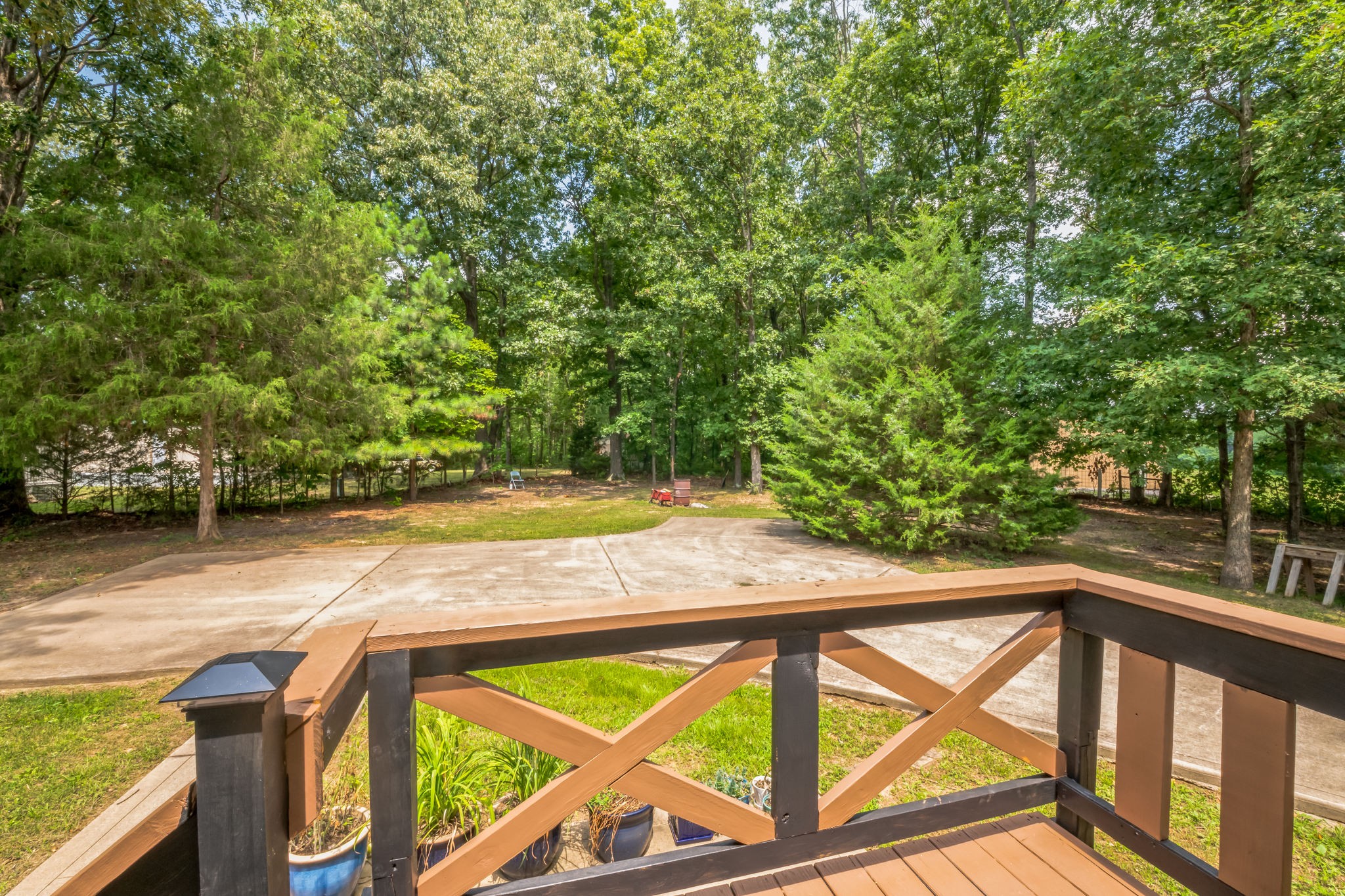 610 Old Stewart Road Tennessee Ridge, TN 37178 - Photo 18 of 32