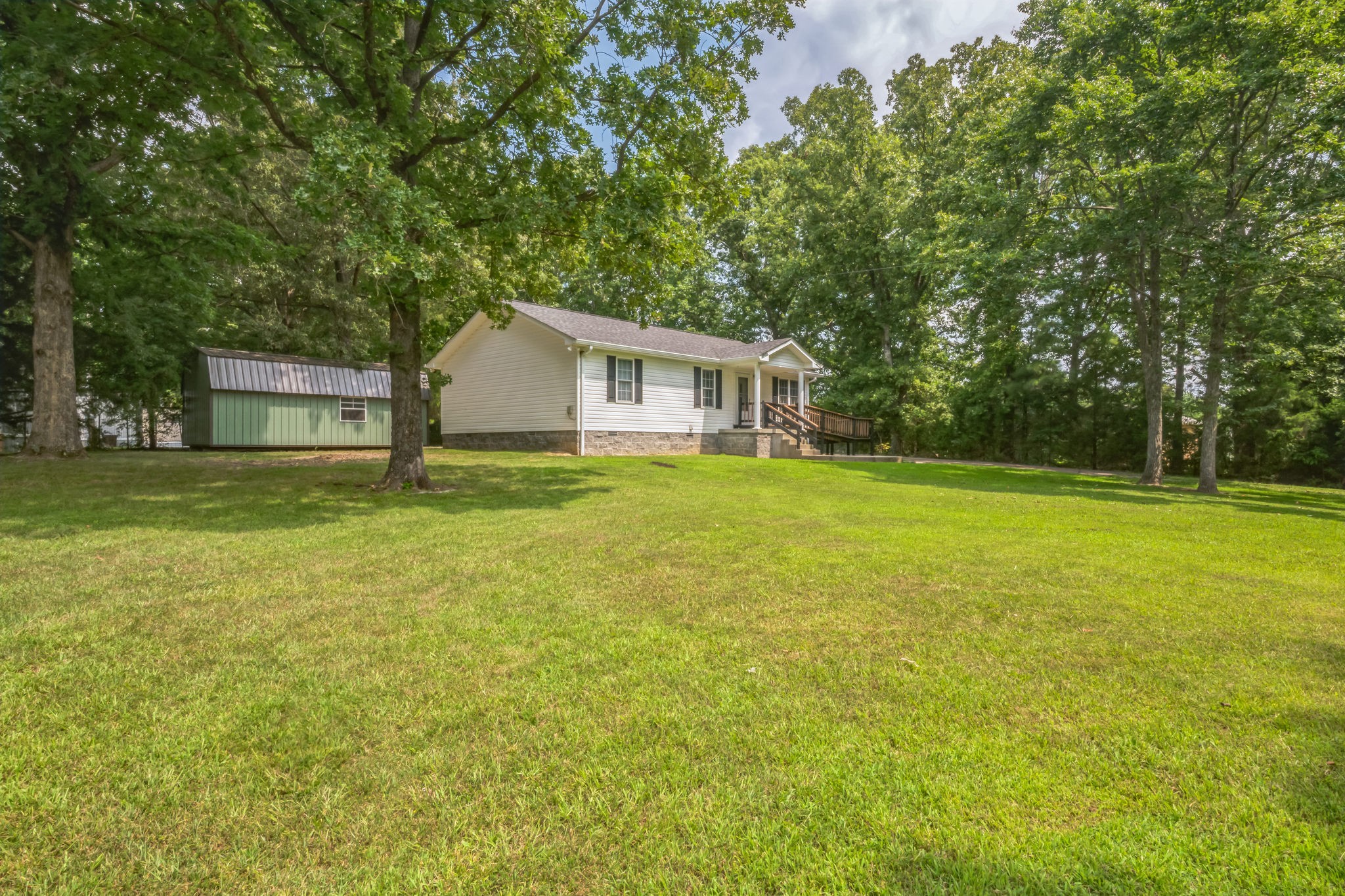 610 Old Stewart Road Tennessee Ridge, TN 37178 - Photo 25 of 32