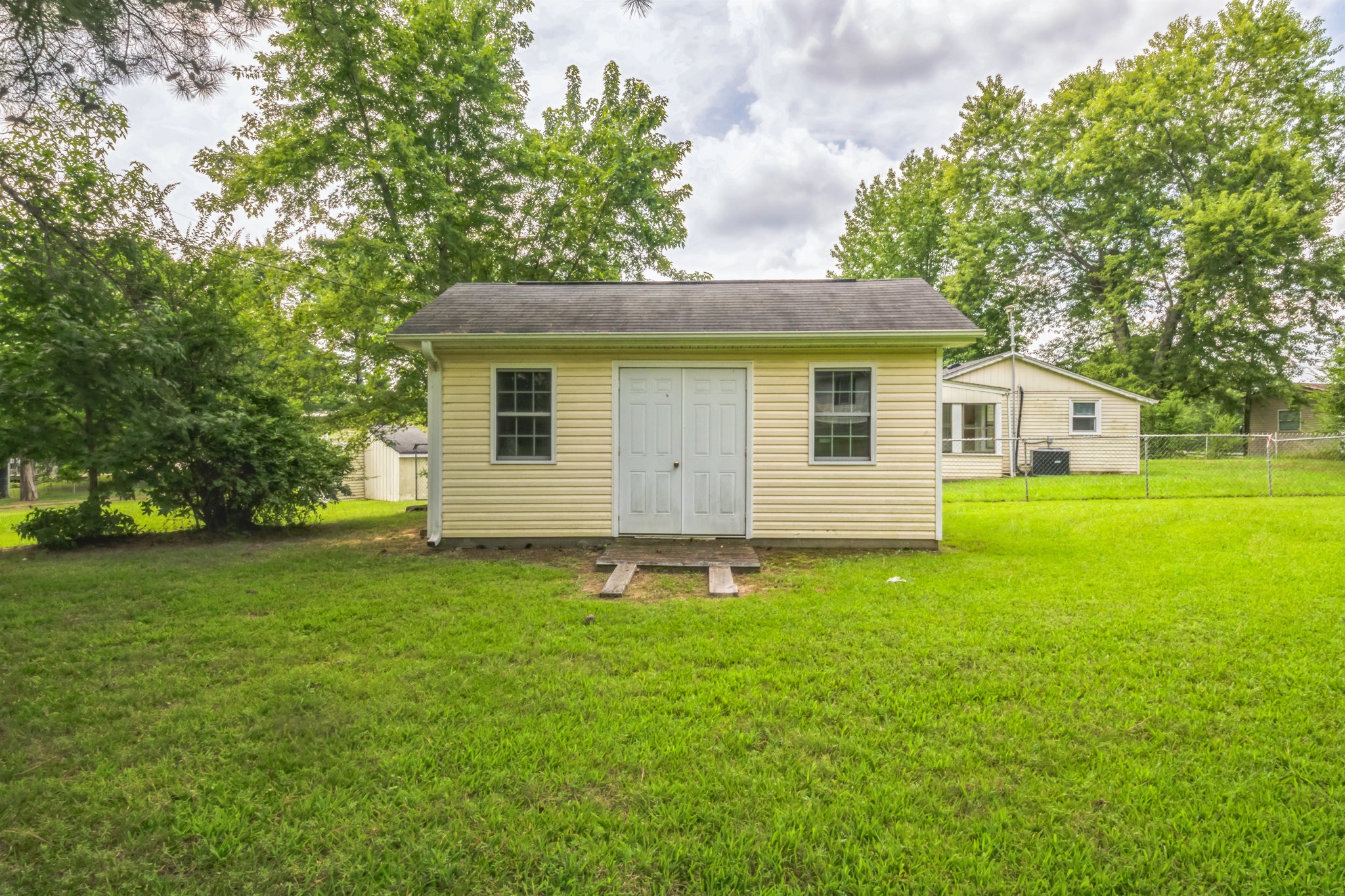 610 Old Stewart Road Tennessee Ridge, TN 37178 - Photo 26 of 32