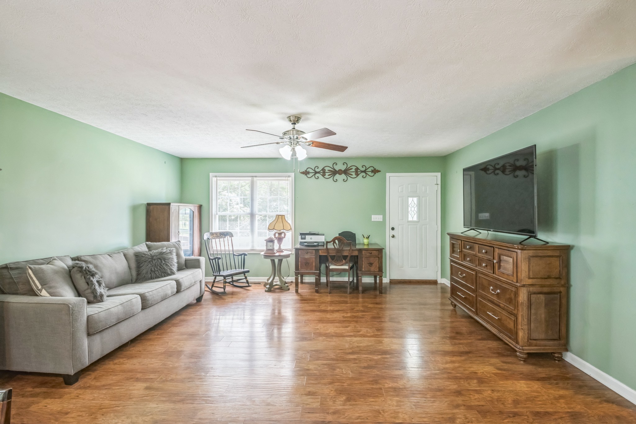610 Old Stewart Road Tennessee Ridge, TN 37178 - Photo 5 of 32
