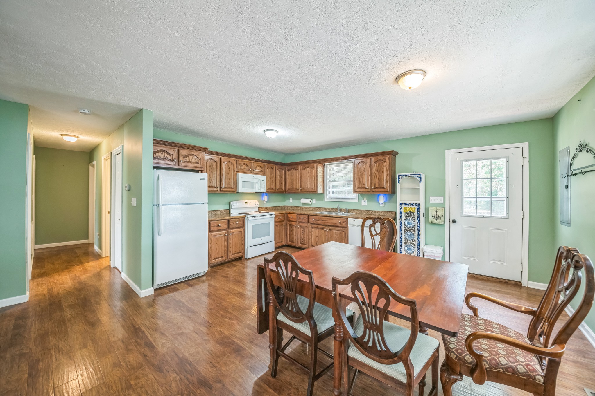 610 Old Stewart Road Tennessee Ridge, TN 37178 - Photo 10 of 32