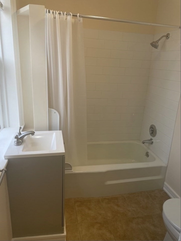 9 State Street, Unit 4 Marblehead, MA 01945 - Photo 8 of 8 Gallery Image 8