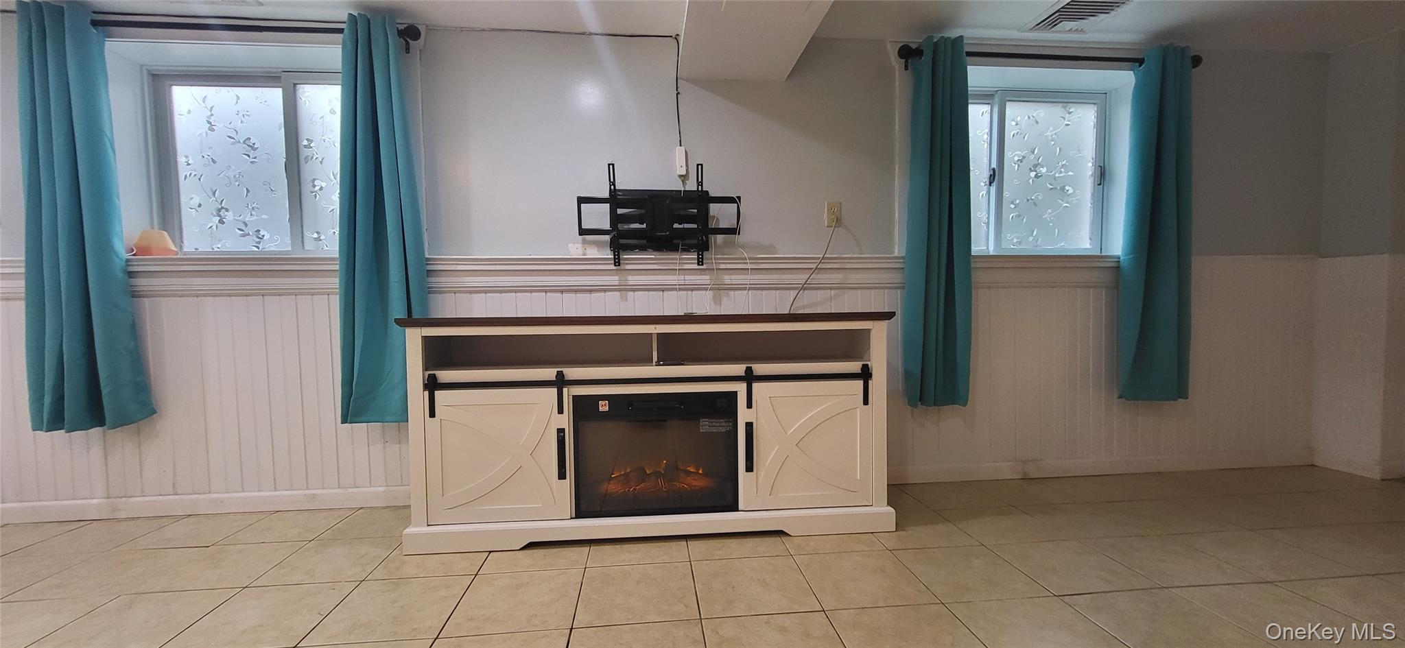 10 Marlorville Road Wappingers Falls, NY 12590 - Photo 16 of 22 Free-standing electric fireplace
