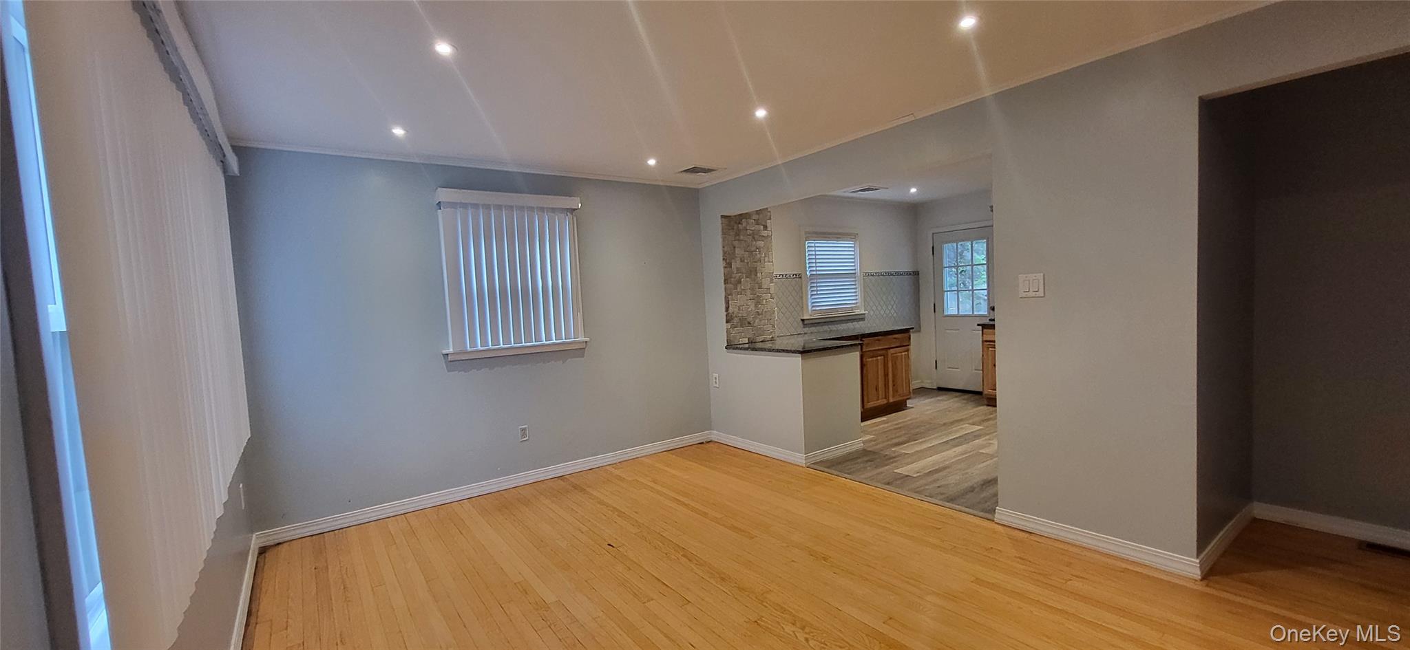 10 Marlorville Road Wappingers Falls, NY 12590 - Photo 4 of 22