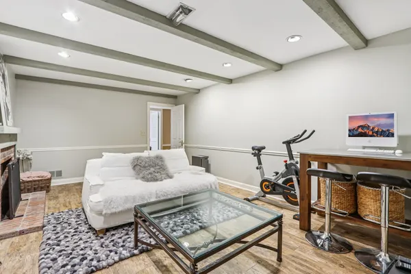 $5,000 | 19 Landmark Street, Unit 19, Northfield, IL 60093