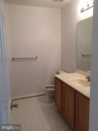 a close view of a bathtub in bathroom