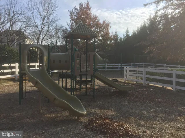 $2,600 | 11317 Amberlea Farm Drive, North Potomac, MD 20878