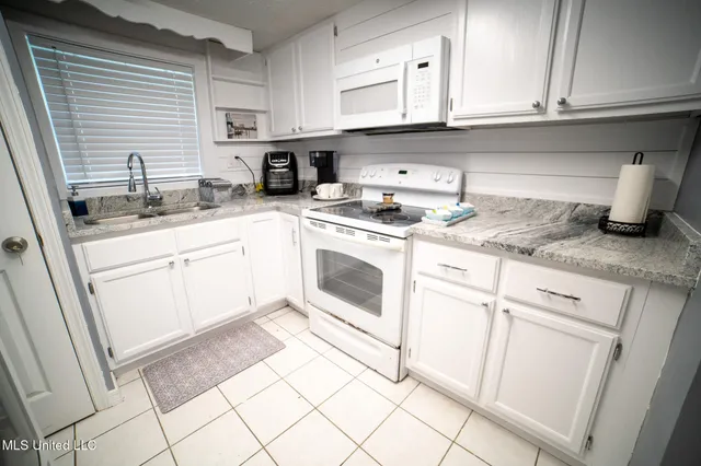 $399,000 | 10954 Old Highway 67, D'Iberville, MS 39540