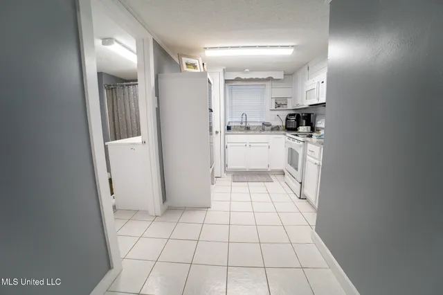 $399,000 | 10954 Old Highway 67, D'Iberville, MS 39540