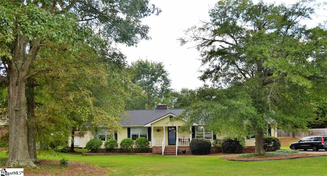 402 Griffin Road Greenville, SC 29607 - Photo 1 of 33 Gallery Image 1