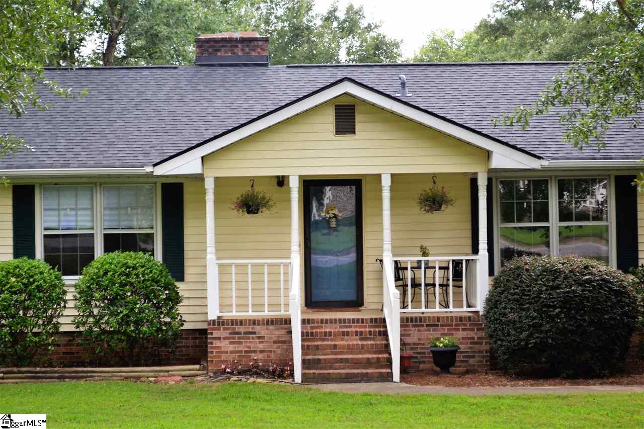 402 Griffin Road Greenville, SC 29607 - Photo 2 of 33 Gallery Image 2