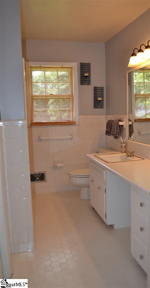 402 Griffin Road Greenville, SC 29607 - Photo 21 of 33 Gallery Image 21