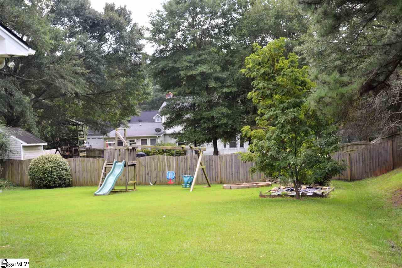402 Griffin Road Greenville, SC 29607 - Photo 28 of 33 Gallery Image 28