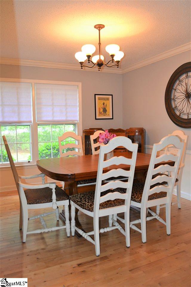 402 Griffin Road Greenville, SC 29607 - Photo 8 of 33 Gallery Image 8