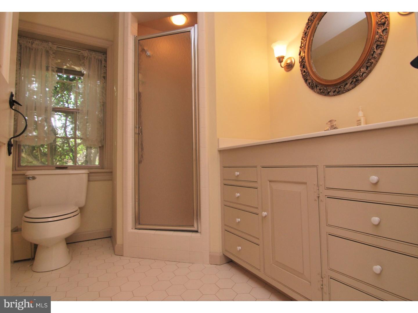 4228 Lower Mountain Road New Hope, PA 18938 - Photo 16 of 25 Gallery Image 16